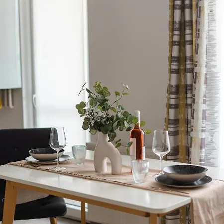 Urban Loft With Private Parking - Premiere Hospital *