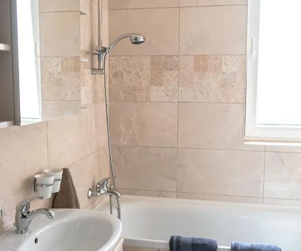 Apartamento Urban Loft With Private Parking - Premiere Hospital *