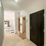 Urban Loft With Private Parking - Premiere Hospital Timisoara
